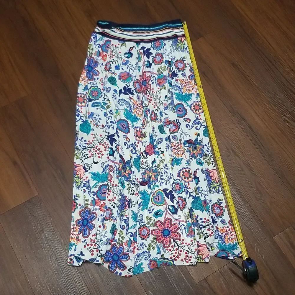 MILLY Floral Off-Shoulder Top and Skirt Set size Large - Picture 9 of 9